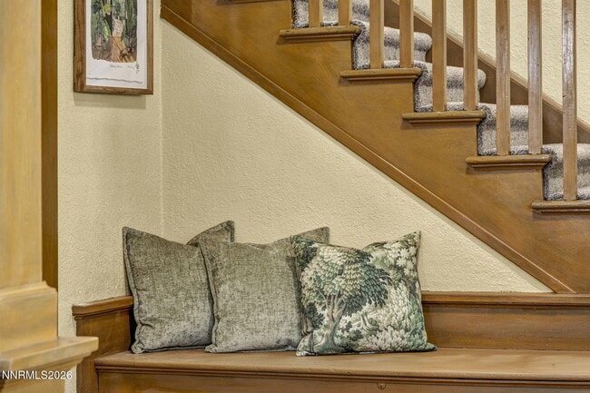 Building Photo - 35 W 8th St