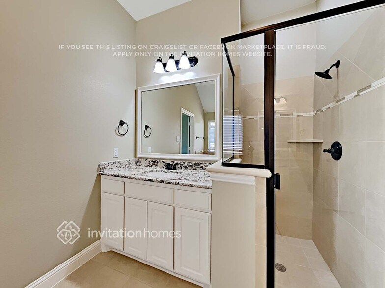 Building Photo - 1639 St Croix St