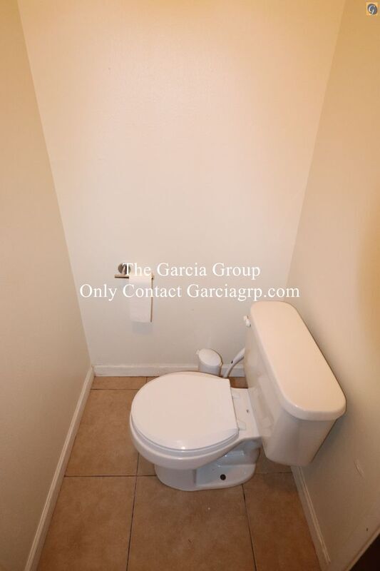 Building Photo - 15205 SW 119th Ave