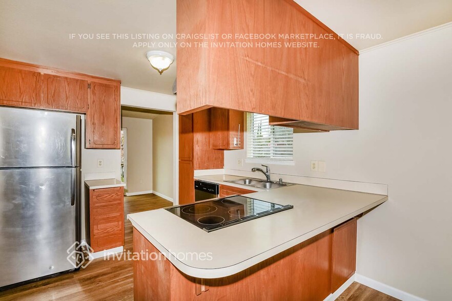 Building Photo - 11834 SE 263rd Ct