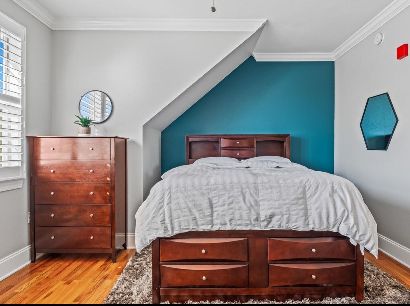 Building Photo - 415 Saint Francis St