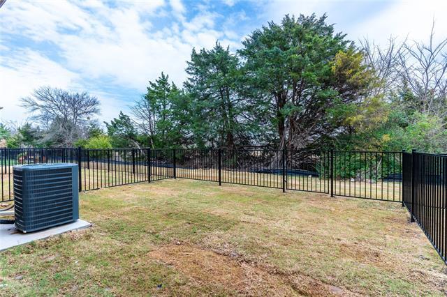 Building Photo - 6814 Topaz Dr