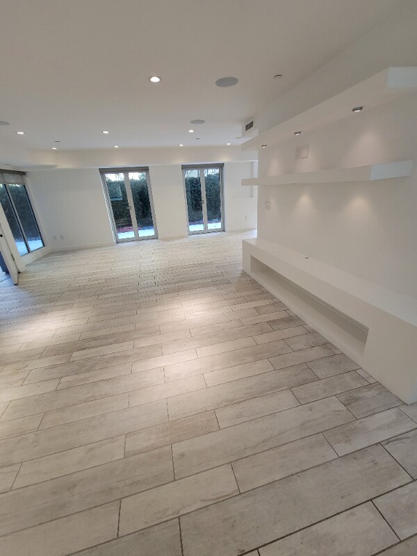 Building Photo - 947 4th St