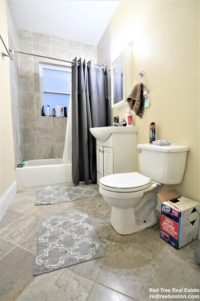 Building Photo - 17 Parker Hill Ave