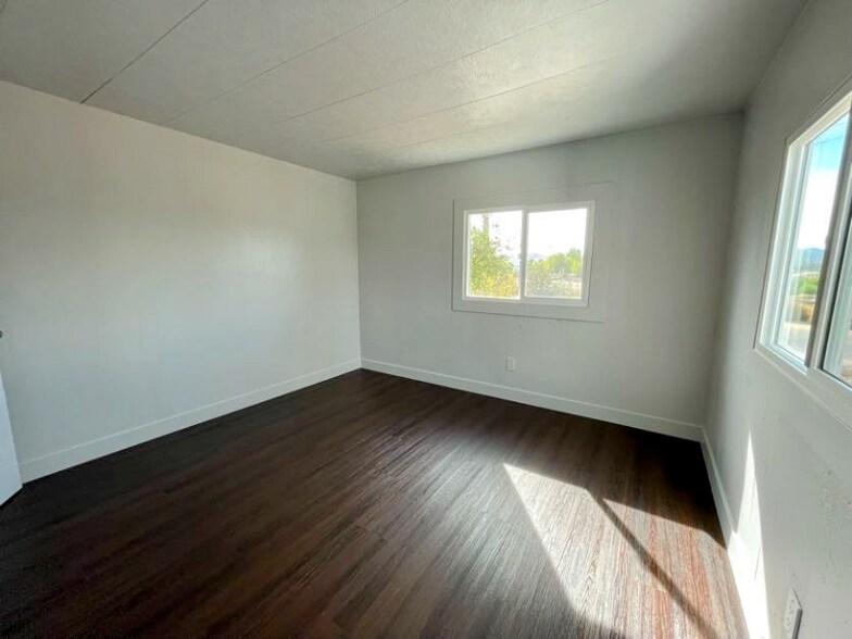 Building Photo - 22556 Lukens Ln