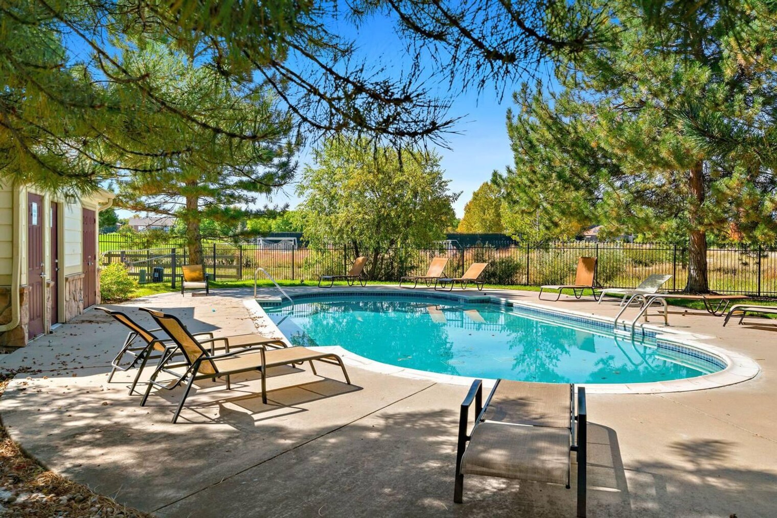 Building Photo - 2667 Whitetail Cir