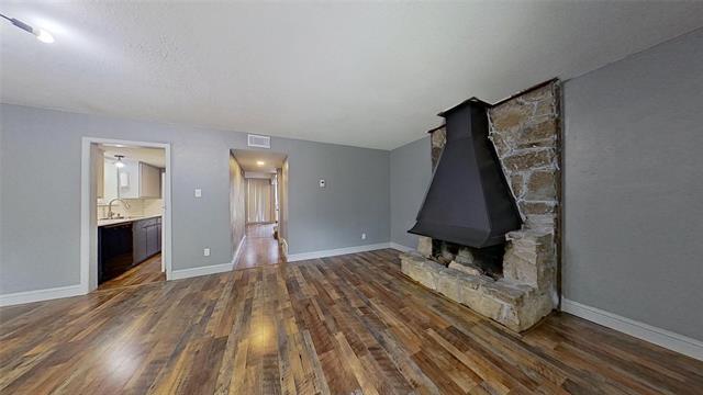 Building Photo - 6321 Walraven Cir