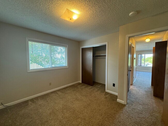 Building Photo - 918 P St