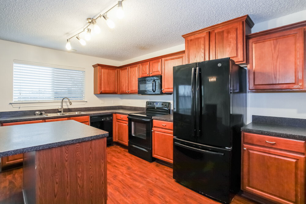 Building Photo - 9936 Sparrow Hawk Ln