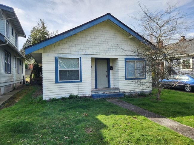Building Photo - 1155 Grant St