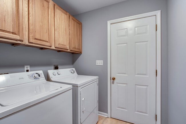 Building Photo - 130 Tuhdegwa Way