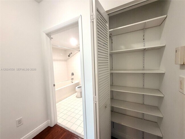 Building Photo - 7290 SW 90th St