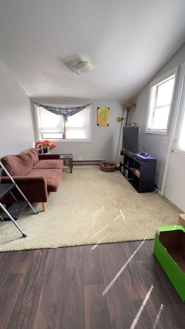 Building Photo - 111 S Dicks St