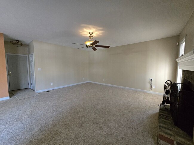 Building Photo - 36 Randolph St