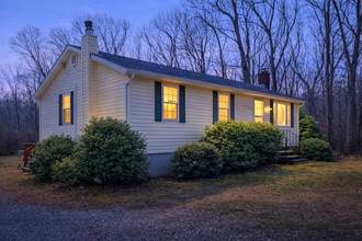 Building Photo - Refined Ranch Living in a Private Natural Setting