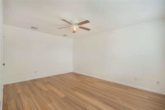 Building Photo - 1618 Pin Oak Trail