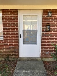 Building Photo - 4336 Fair Oaks Rd