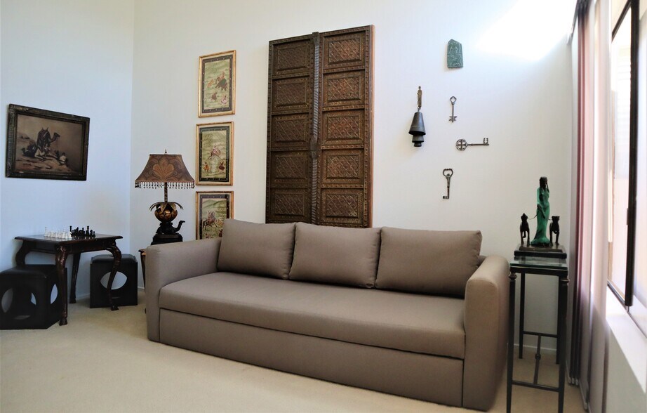 bonus room old (now has office desk in the corner and closet) - 7949 Caminito Dia