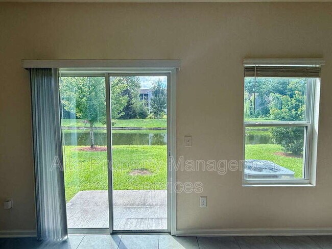 Building Photo - 7765 Legacy Trl