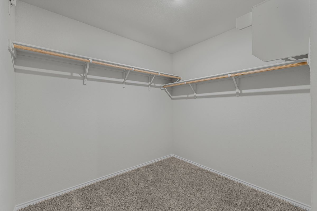 Building Photo - 4011 Baerlon Cv