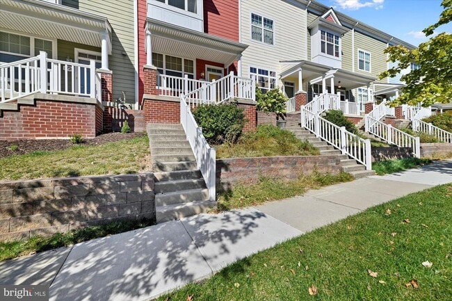 Building Photo - 4122 Orchard Ridge Blvd