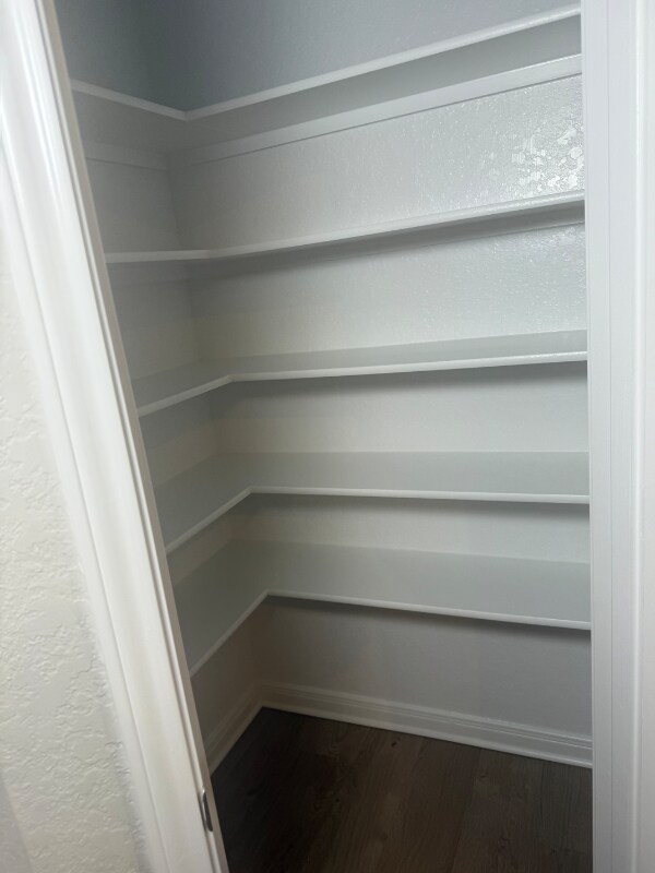 Building Photo - 194 Nespral Dr