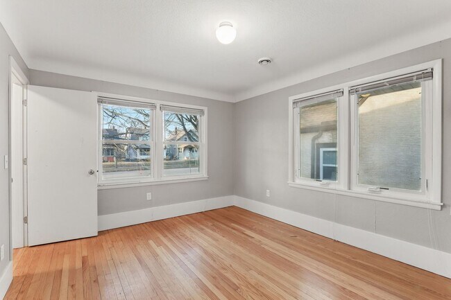 Building Photo - 1638 Marshall Ave