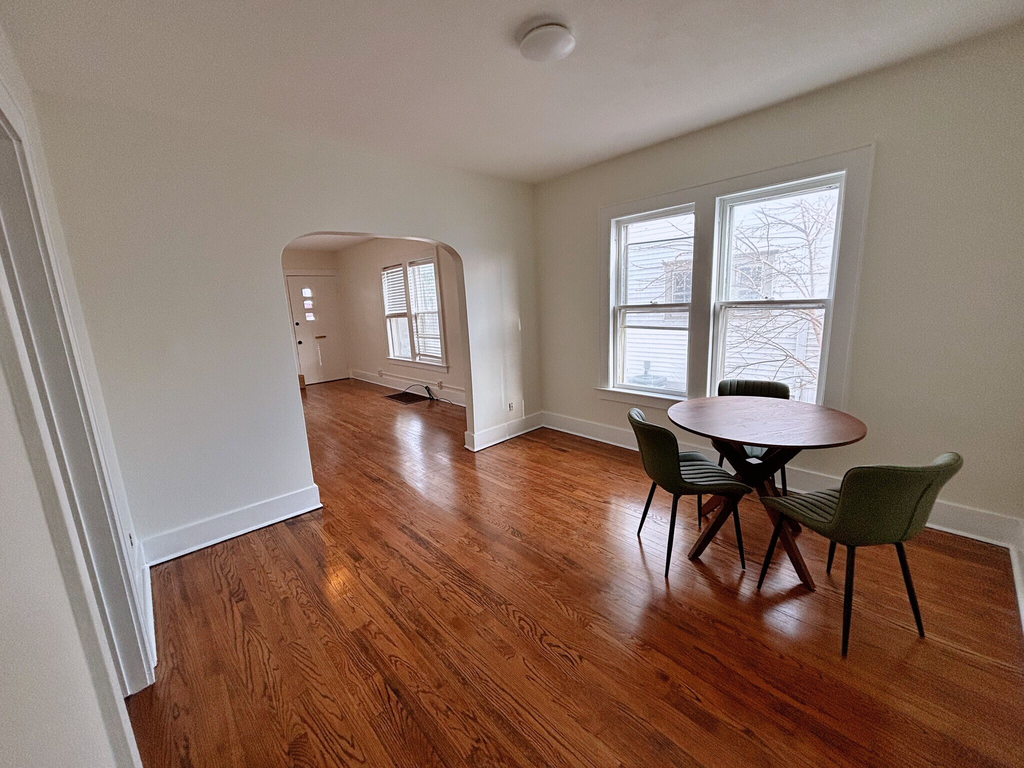 Building Photo - 201 Lillian Ave