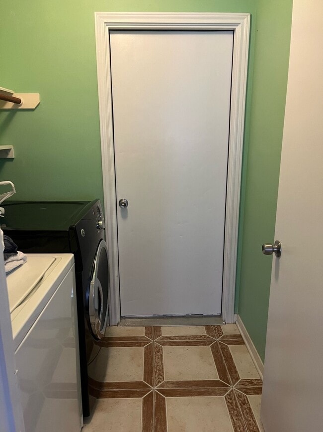 Building Photo - 17035 Judyleigh Dr