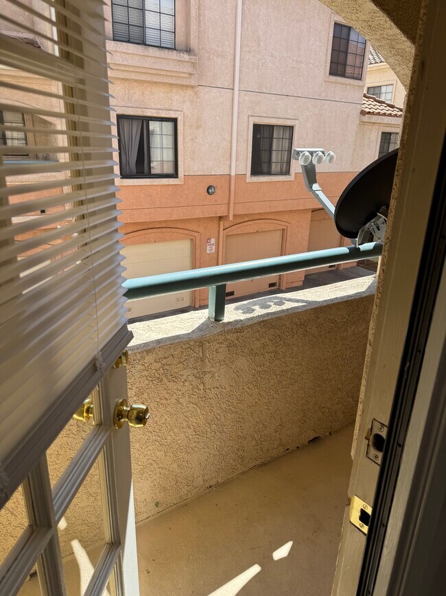 Building Photo - 18123 Erik Ct