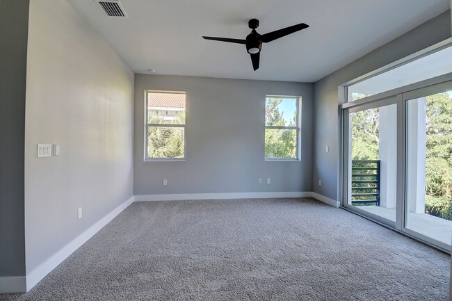 Building Photo - Frederick Isles Townhomes - Delray Beach