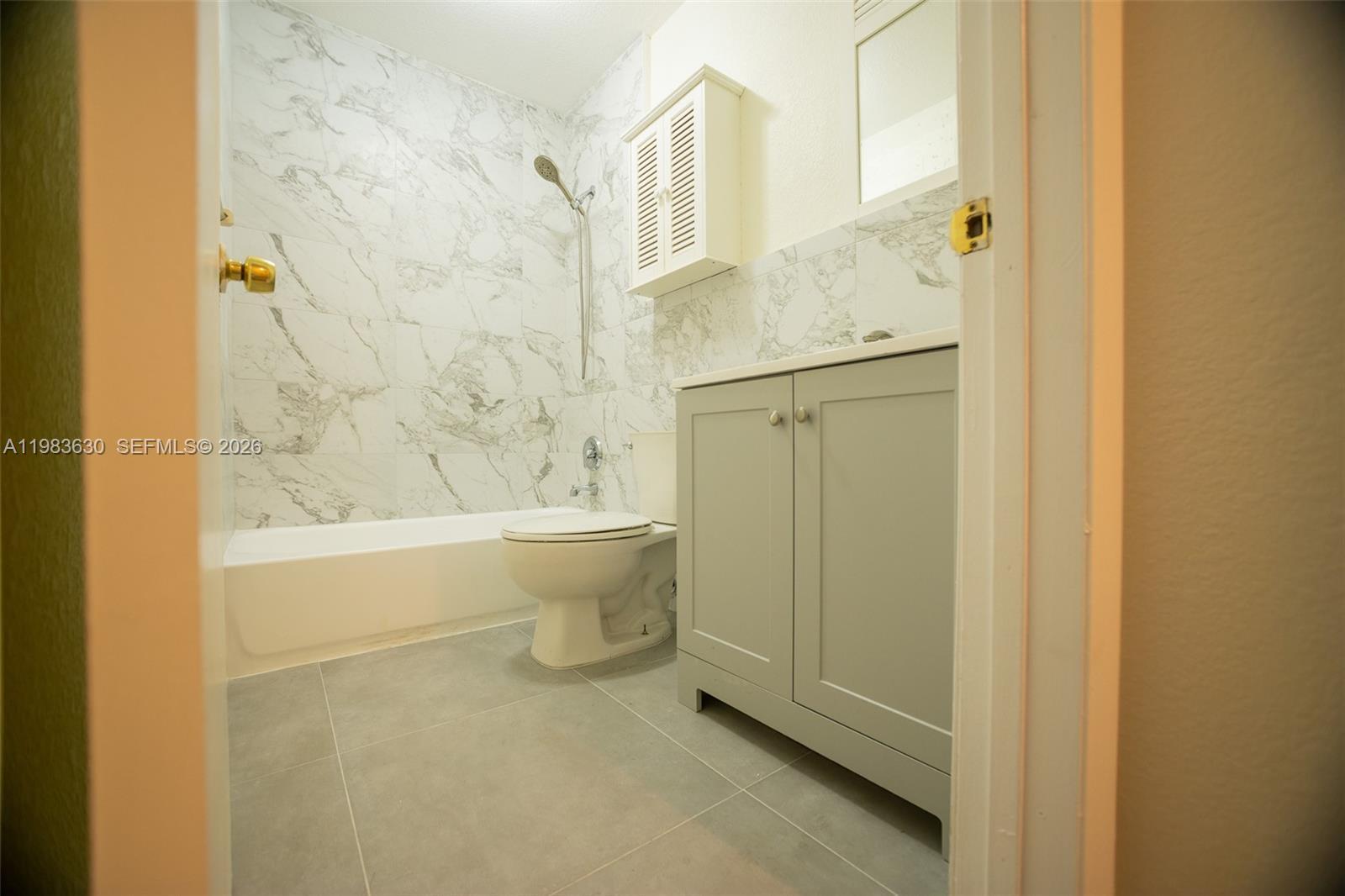 Building Photo - 4803 NW 9th Dr