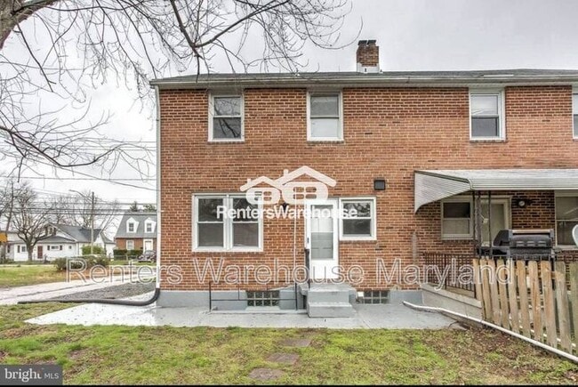 Building Photo - 3219 Taylor Ave