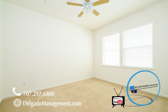 Building Photo - Mare Island! Large gorgeous home available now!