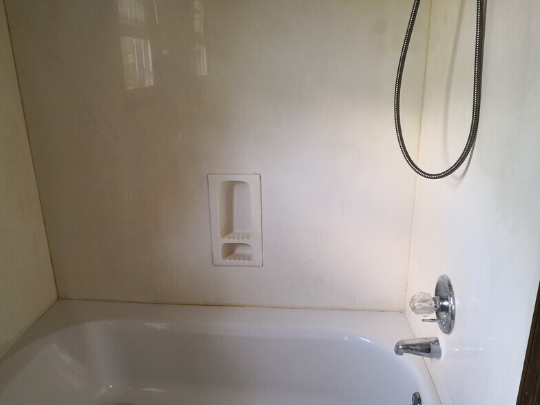 Bathroom-1 - 1471 Crooked Creek Rd