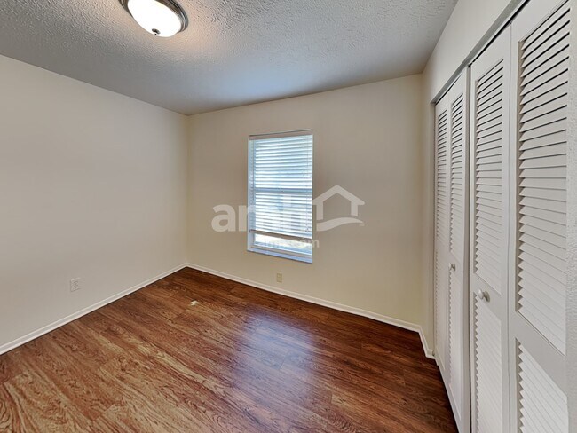 Building Photo - 6707 64th Ln E