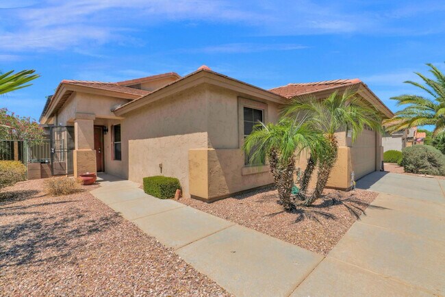 Building Photo - 18166 W Camino Real Dr