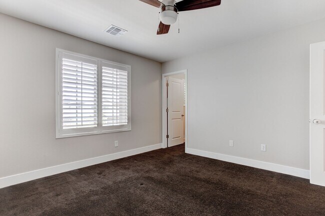 Building Photo - 9020 Nopah Peak Ct