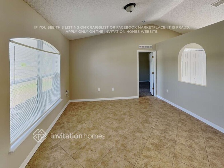 Building Photo - 1407 Kissimmee Ct