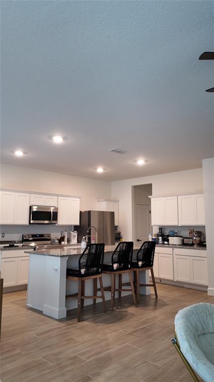 Building Photo - 8599 Sportsman Lp