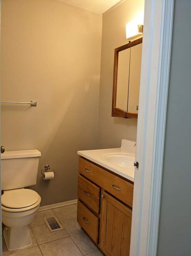Building Photo - 2751 Wayfaring Ln
