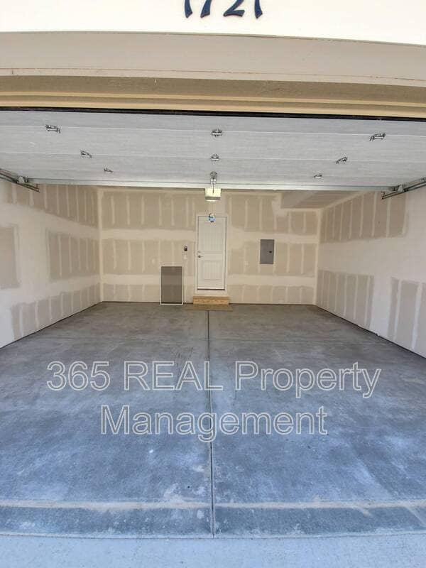 Building Photo - 1721 Westward Cir