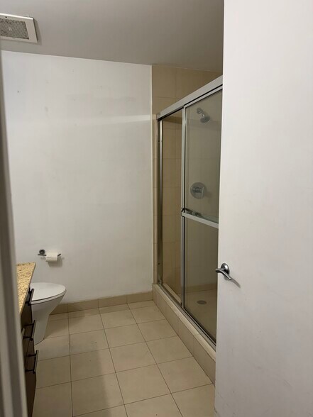 Guest bathroom - 3029 NE 188th St
