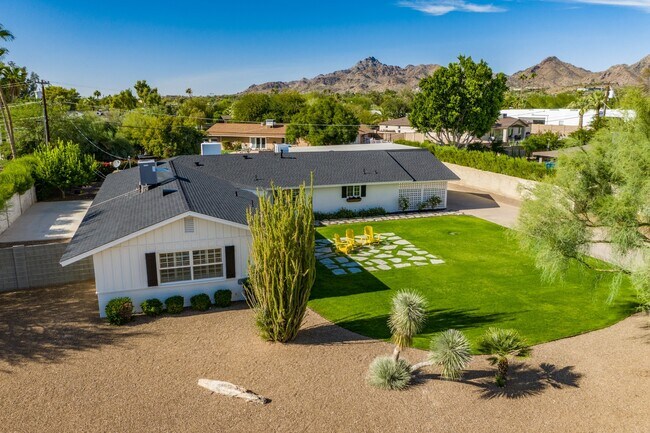 Building Photo - 5214 N 43RD PL