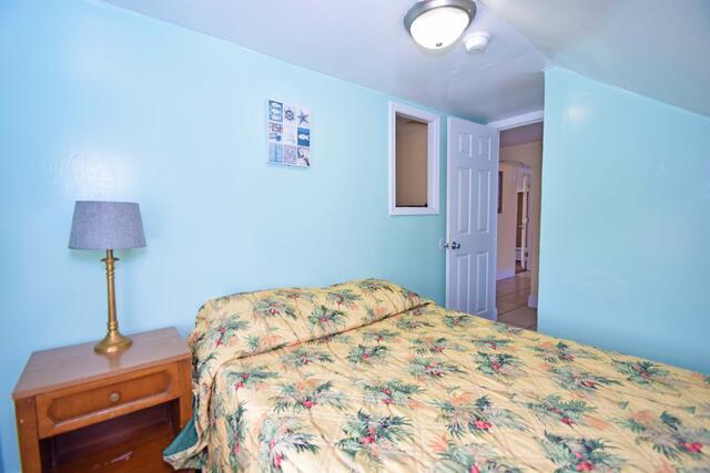 Bedroom 1 - 404 Saint Louis Ave