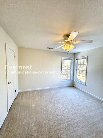 Building Photo - 1542 Jeffries Way