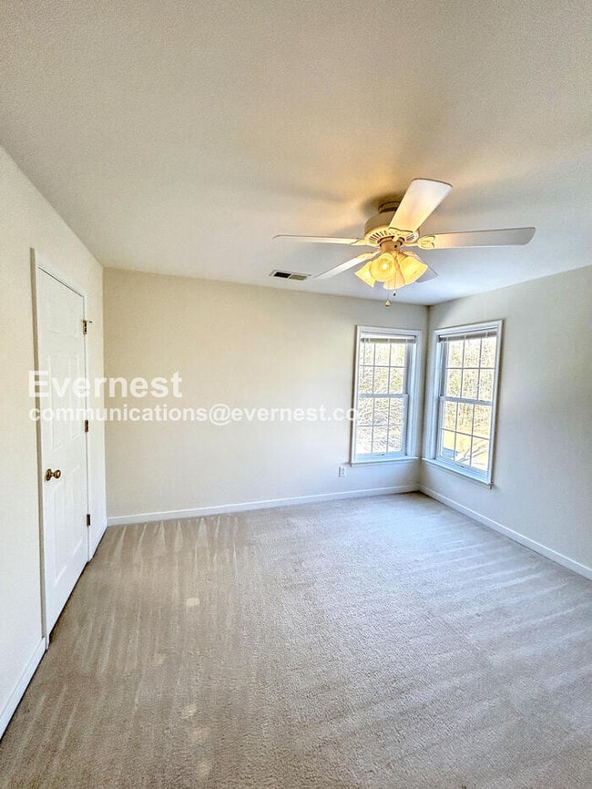 Building Photo - 1542 Jeffries Way