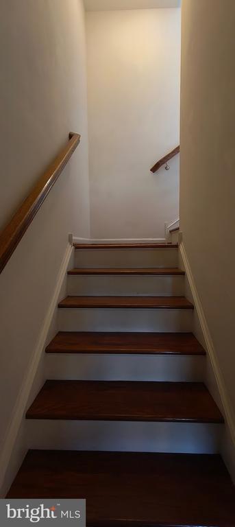 Building Photo - 814 Susan Cir