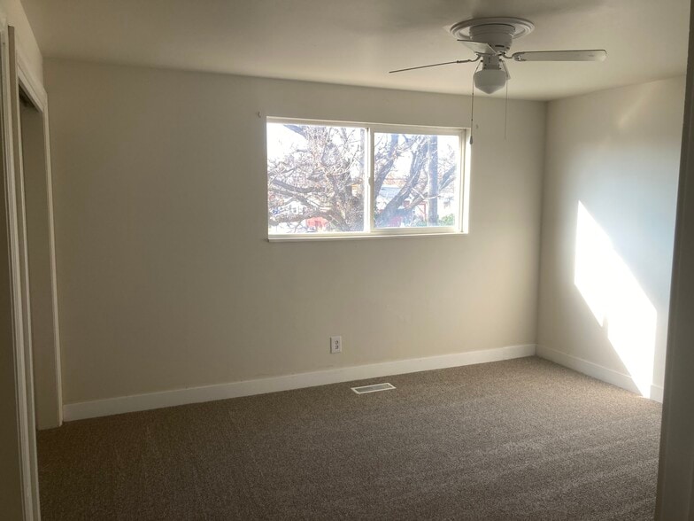 Building Photo - 892 S 550 E