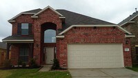 Building Photo - 22423 Albee Dr